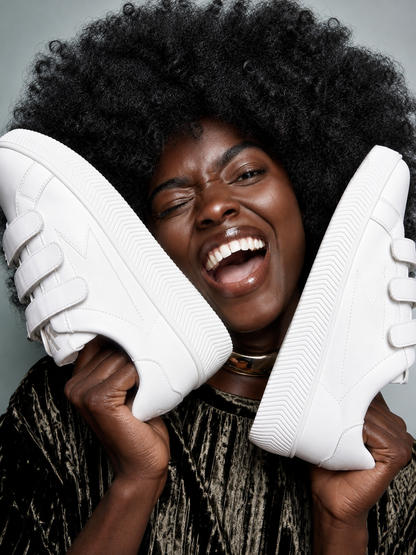CleanSteps™ — Mousse Nettoyante Premium pour Chaussures